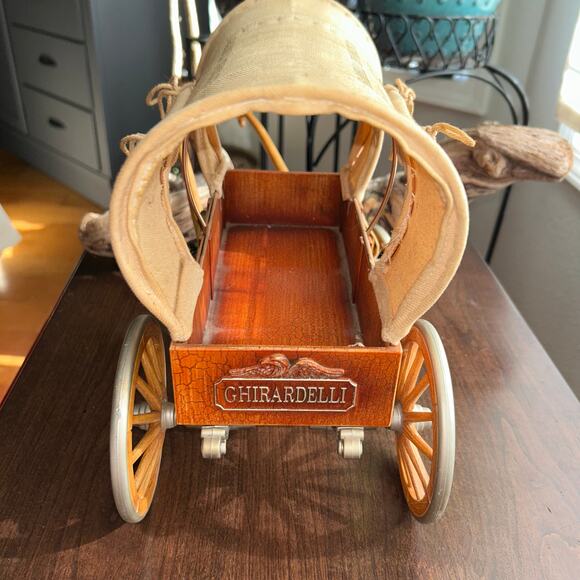 Vintage Ghirardelli Chocolate Company Covered Wagon Carriage - Picture 7 of 11
